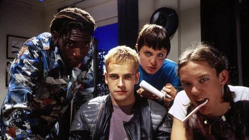 Vale a pena assistir Hackers - Piratas de Computador? Nota, Elenco e Onde passa dublado